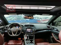 Nissan Maxima
